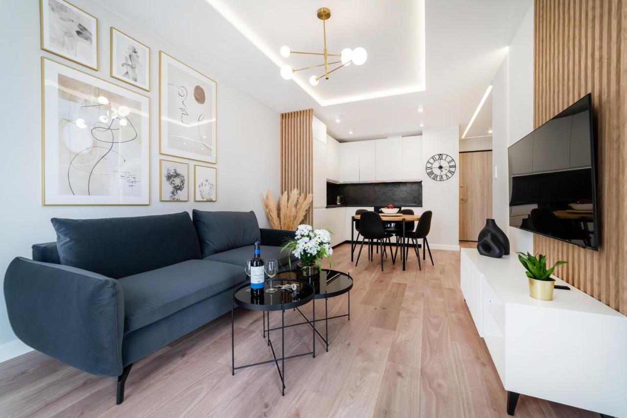 Apartment 32 By The Seaside Gdansk Letnica Bagian luar foto